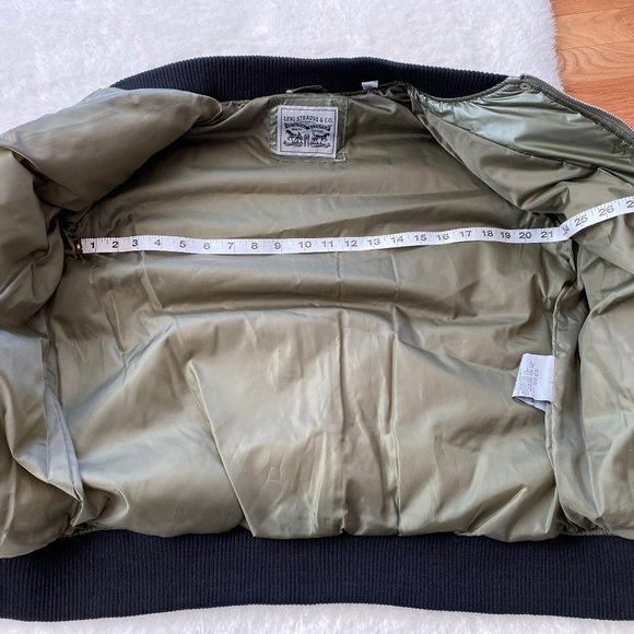 Levi's Mixed-Media Quilted Varsity Bomber Jacket, Gray/Green, Medium - Picture 10 of 13